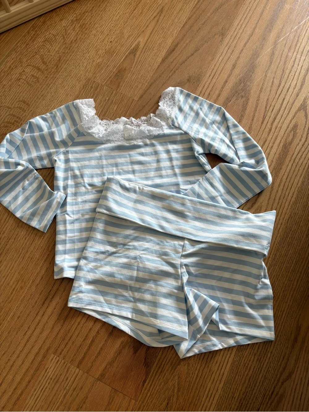 Frankie’s bikinis striped set